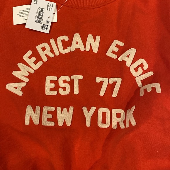 American Eagle sweatshirt brand new with tags - Picture 2 of 4